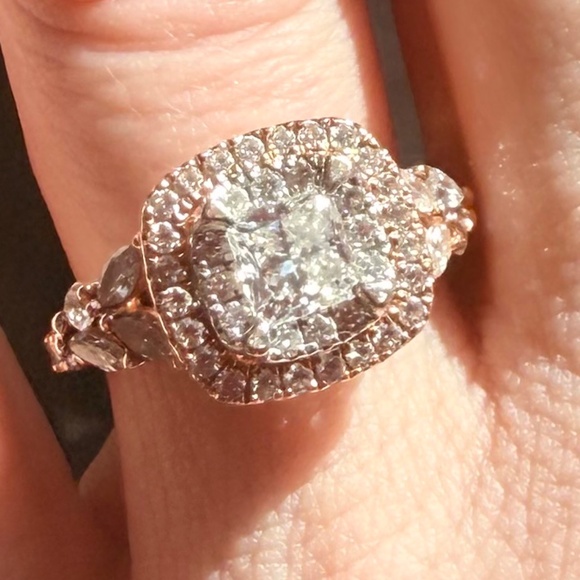 Monique Lhuillier Jewelry - Monique Lhuillier 14K Rose Gold Diamond Ring